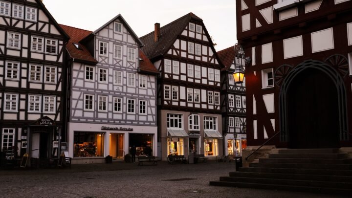 Adult Companionship in Celle: Dein respektvoller Guide für Dating und Begleitung