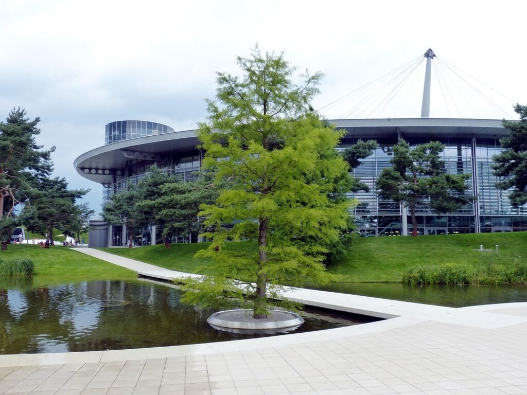 wolfsburg, autostadt, autostadt wolfsburg, auto, auto tapeten, vw, pkw, fahrzeug, architektur, grünanlage, volkswagen, nieder