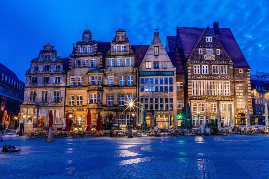 bremen, marktplatz, blaue stunde, roland, alte stadt, gebäude, fassade, straßenbeleuchtung, lichter, platz, altstädter ring,