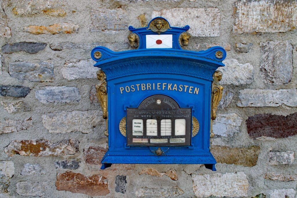 postbriefkasten, briefkasten, erfurt, thüringen, deutschland, altstadt, altbau, antik, schmiedekunst, kunst, kunstwerk, postb