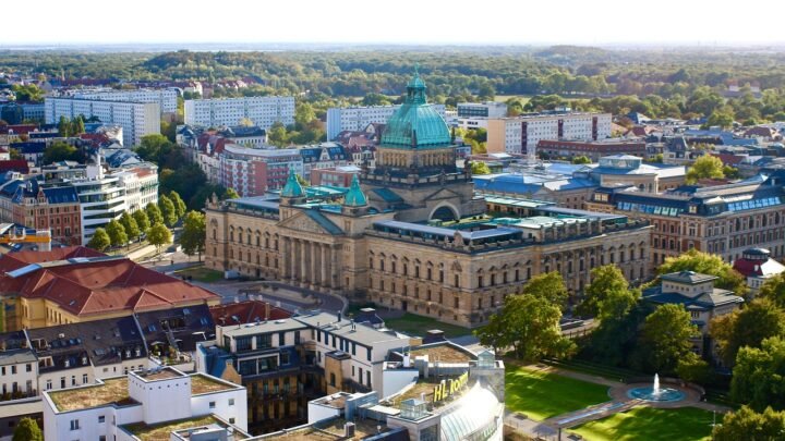 Vom Studio zum Smartphone: Wie sich sexy Photos in Leipzig und Sachsen verändert haben